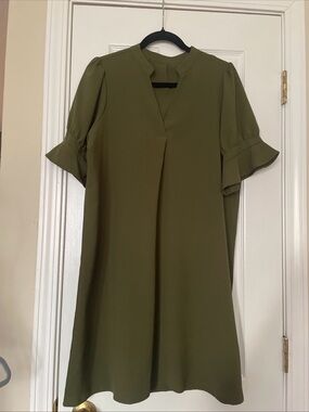 Olive Green Short Sleeve Shift Dress